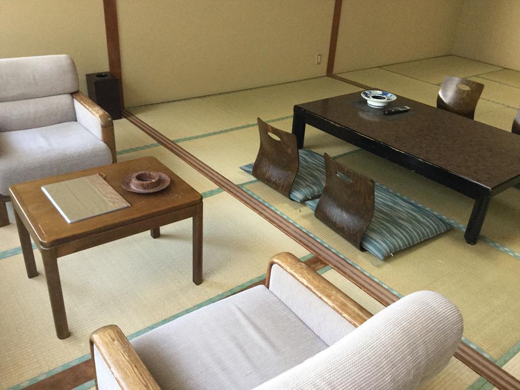 Suzukiya Ryokan Shiroishi  Eksteriør billede