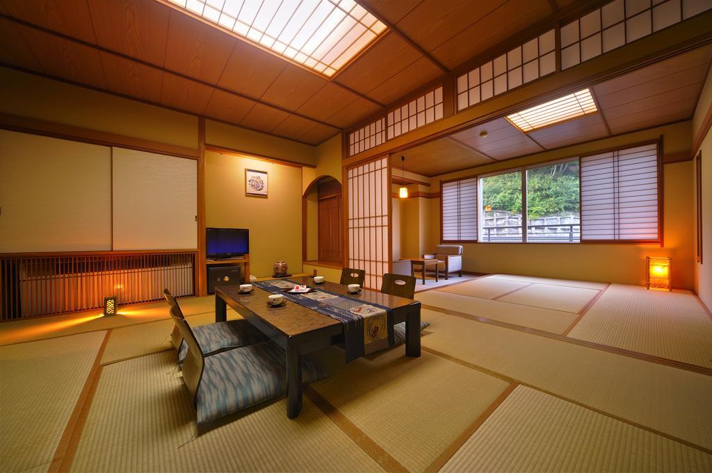 Suzukiya Ryokan Shiroishi  Værelse billede